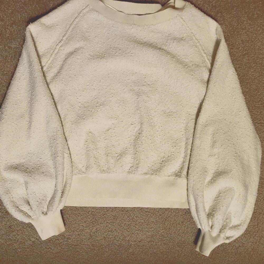 Free People XS white crop sweater
